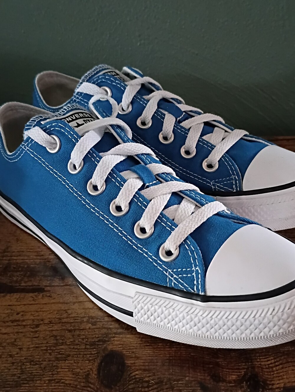 Converse All Star Low Top Chucks Women's 9/Mens 7 Blue Unisex Sneaker Shoe